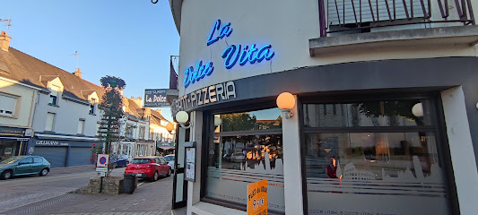 Pizza de La Dolce Vita à Quéven